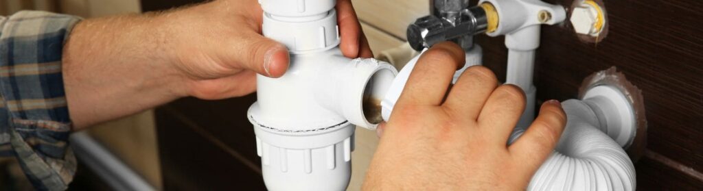 Como desatrancar un lavabo